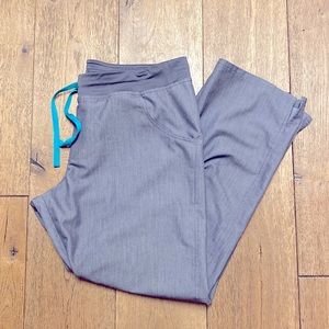 Figs Graphite Kade Cargo Scrub Pants